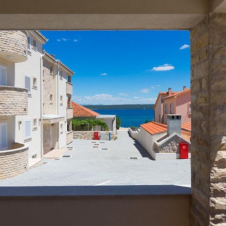 Orkula Apartments Pašman المظهر الخارجي الصورة