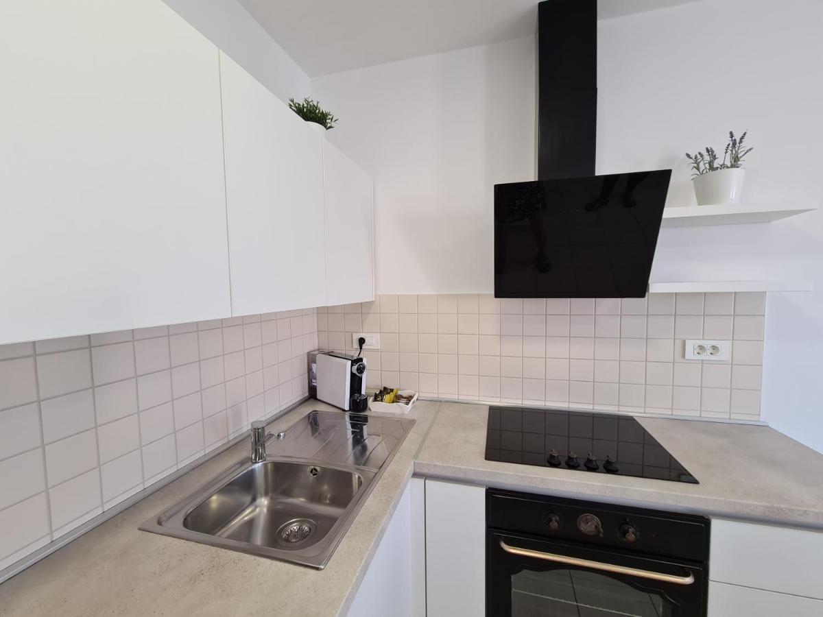 Orkula Apartments Pašman المظهر الخارجي الصورة